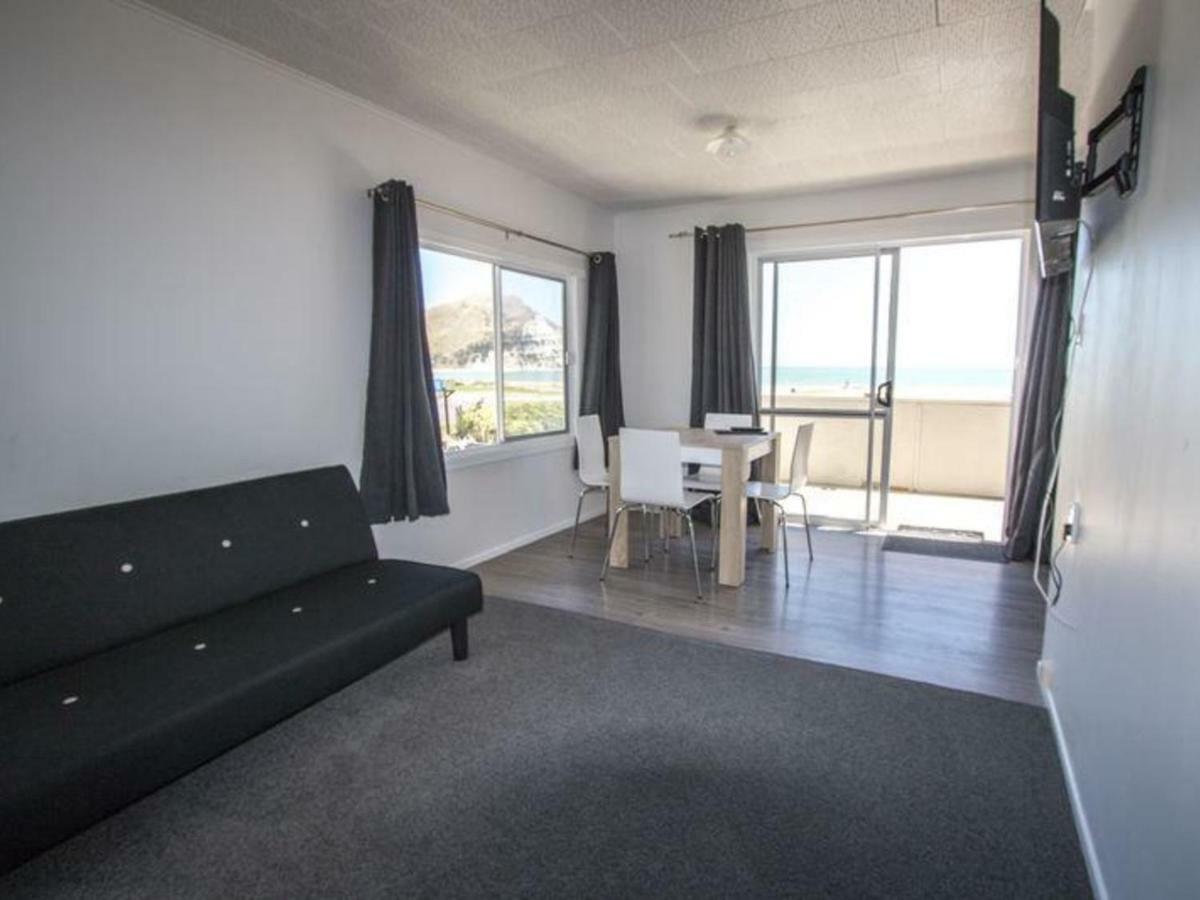 Mahia Motel And Holiday Park Extérieur photo