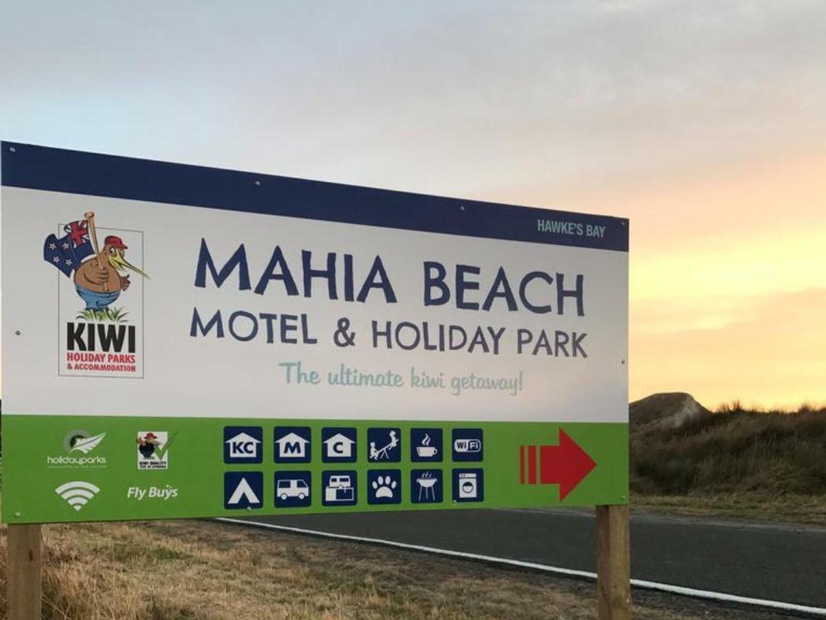 Mahia Motel And Holiday Park Extérieur photo