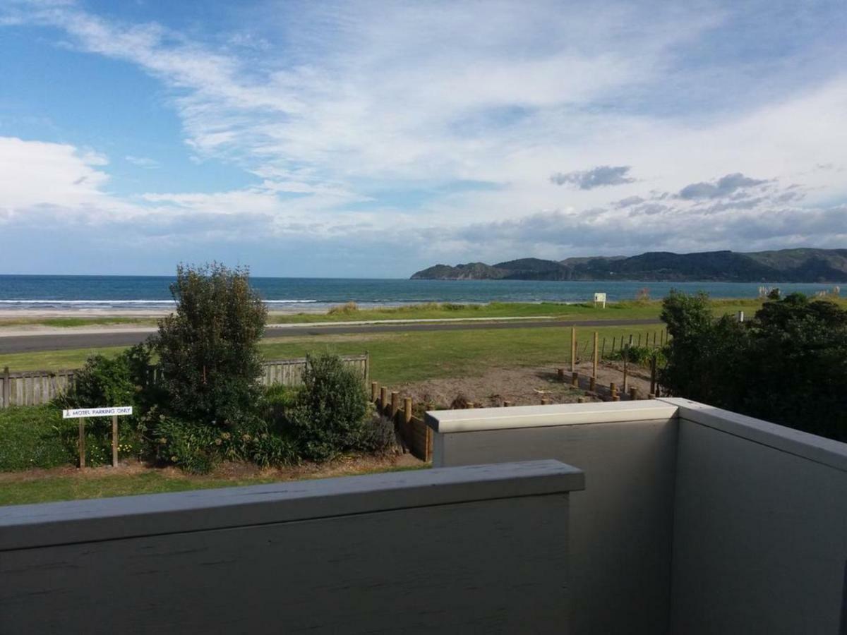 Mahia Motel And Holiday Park Extérieur photo